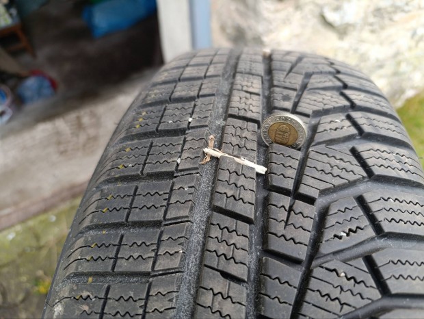 Hankook tligumi 