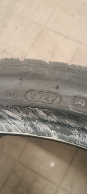 Hankook t�ligumi elad�!Suv 295/35R23 50 sz�zal�kos!20 ezer darabja!