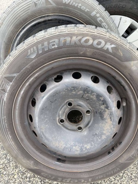 Hankook téligumi-felnivel 175/65R15