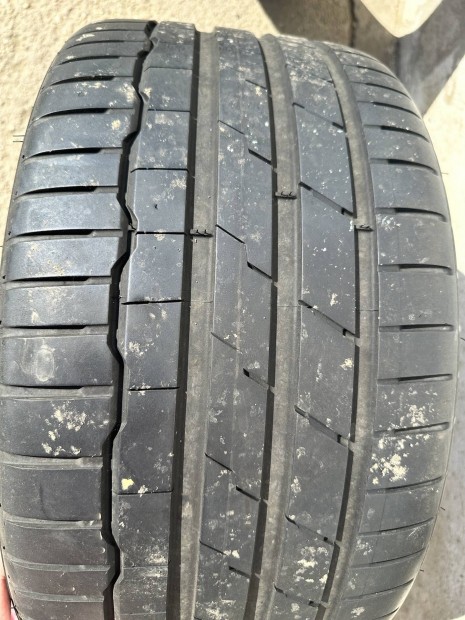 Hankook ventus s1 265/30 R19