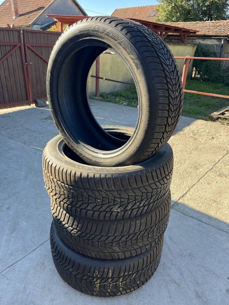 Hankook winter 265/45r20