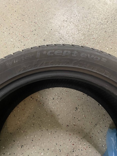 Hankook winter i cept tli gumi 4 db