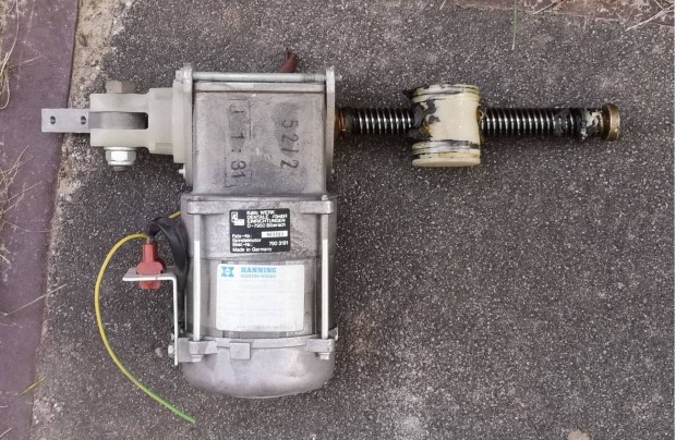 Hanning villanymotor 220 V, 300 W