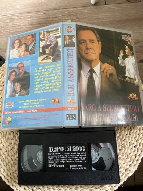 Harc a szeretetrt vhs film