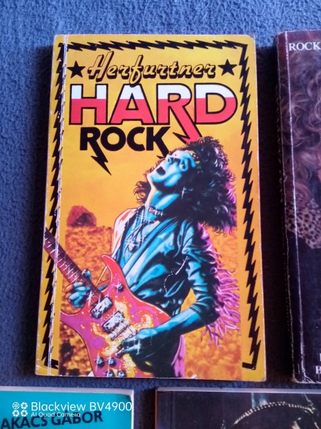 Hard Rock knyv vadonatj