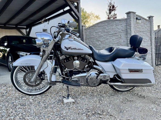 Harley-Davidson Road King Friss szerviz! Gyngy...