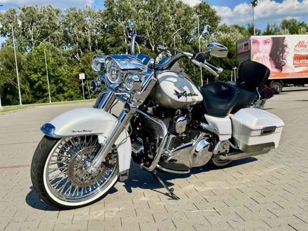 Harley-Davidson Road King Friss szerviz! Gyngy...