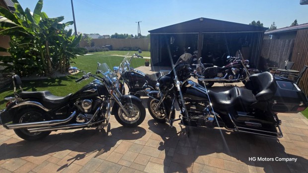 Harley-Davidson Ultra Classic Electra Glide Gar...