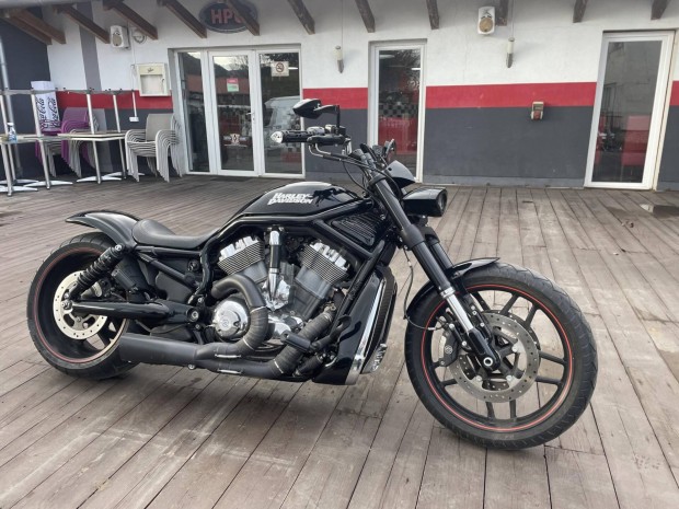 Harley-Davidson V-ROD (Vrsca)
