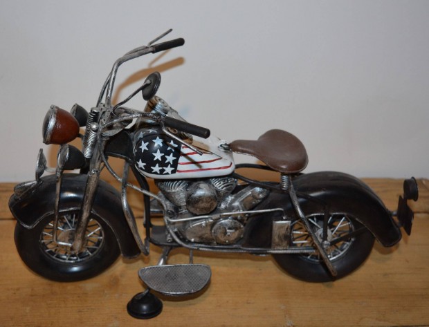 Harley Davidson fm motor makett, laksdsz dekorci 40cm nagy