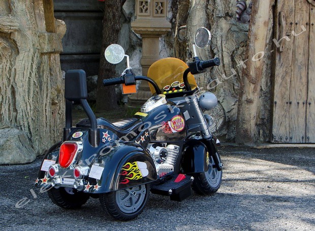 Harley Davidson hasonmás 6V elektromos kismotor