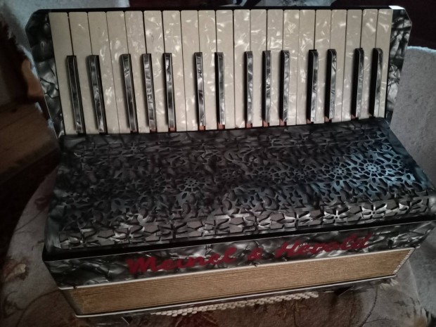 Harmonika Eladó Tangóharmonika Eladó