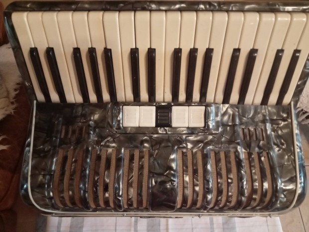 Harmonika tangoharmonika 80B