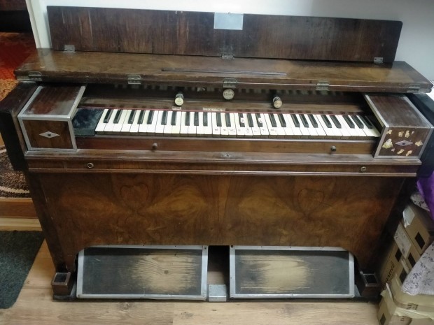 Harmonium elad