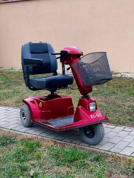 H�rom kerek� seg�dmotor