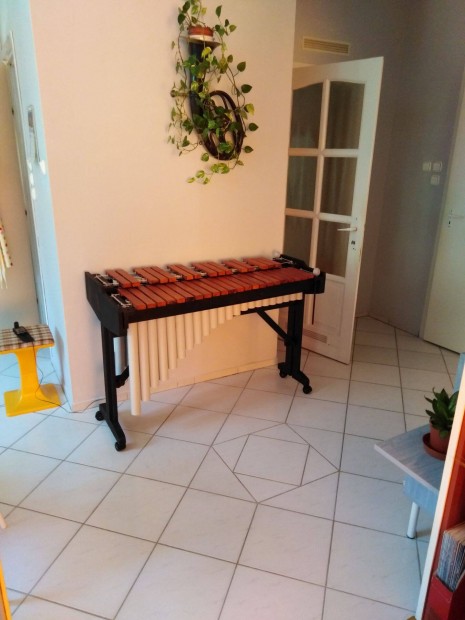 Hrom oktvos marimba