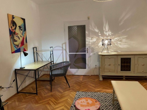 H�rom szob�s lak�s kiad� a Nagyerd�n (Weszpr�mi utca)