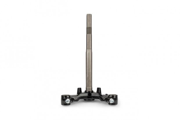 H�romutas villa d.30mm Yamaha Aerox 2003 ut�n