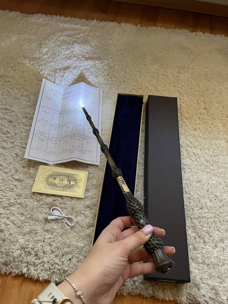 Harry Potter Dumbledore világító varázspálca