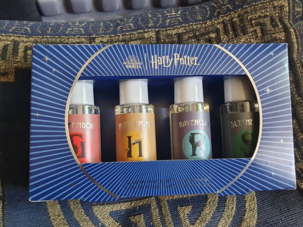 Harry Potter Varzslvilg Roxfort Hzak parfmjei + ajndk
