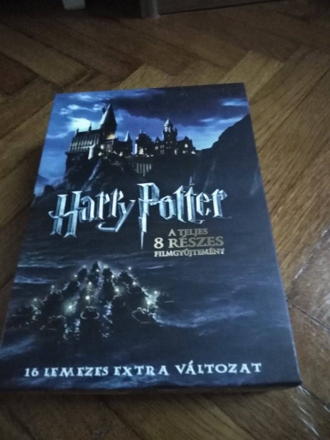 Harry Potter - A teljes 8 rszes filmgyjtemny (16 DVD)