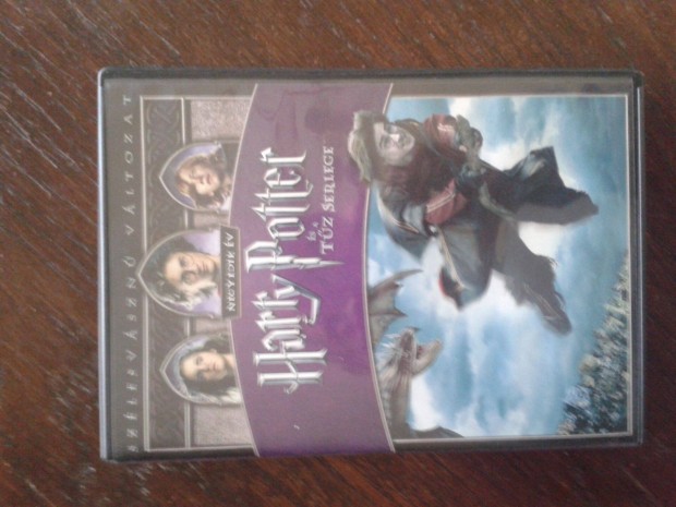 Harry Potter s a tz serlege DVD