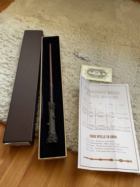 Harry Potter világító varázspálca