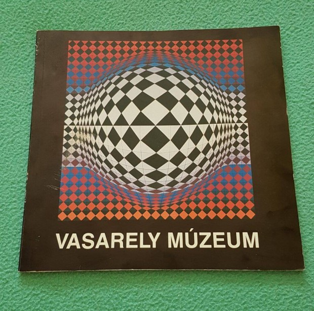 Hrs va: Vasarely Mzeum - Pcs knyv