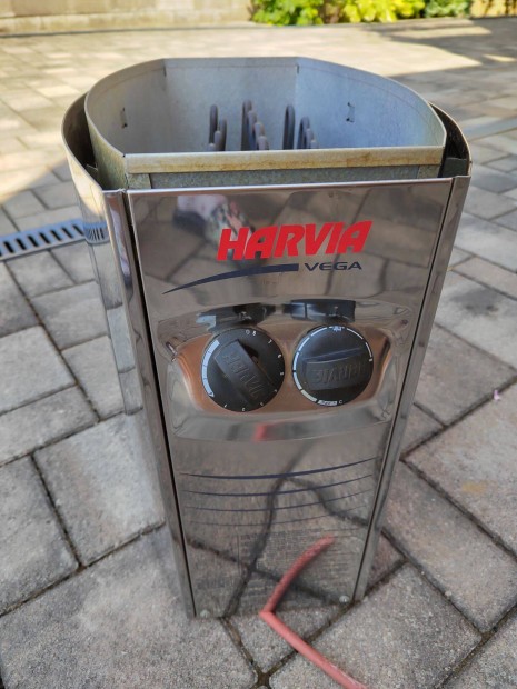 Harvia Vega BC80 8kW szaunakályha beépített vezérléssel