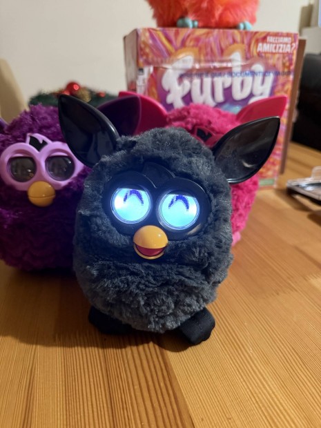 Hasbro Furby Interaktv figura Black Magic plss