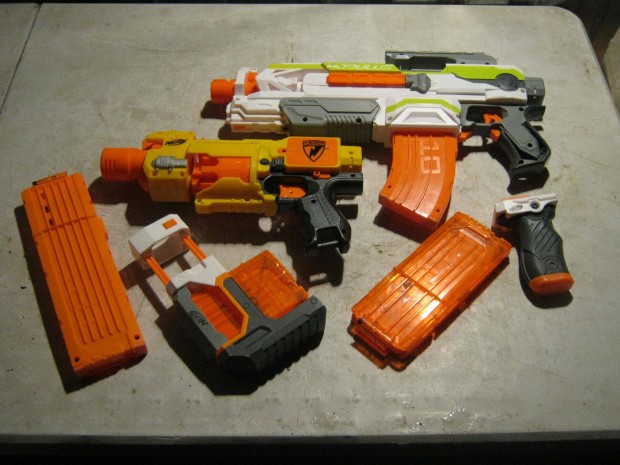 Hasbro Nerf szivacslv jtkfegyverek