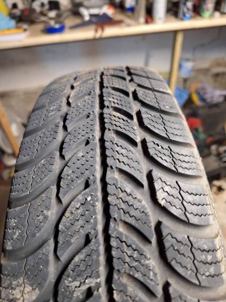 Hasznlt 155/70r13 tligumi