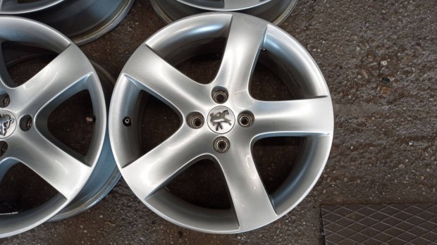 Hasznlt 17 colos 4x108 lyukoszts Gyri Peugeot alu felni garnitra