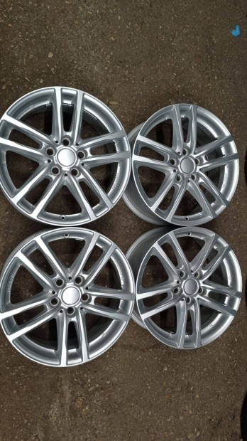 Használt 17 colos szép állapotú 5x112 lyukosztású Uniwheels alu felni