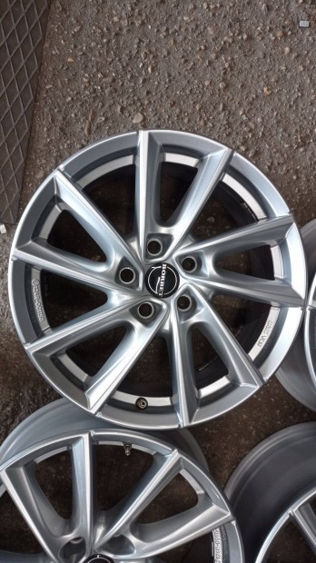 Hasznlt 17 colos szp llapot Borbet 5x112 lyukoszts alu felni gar