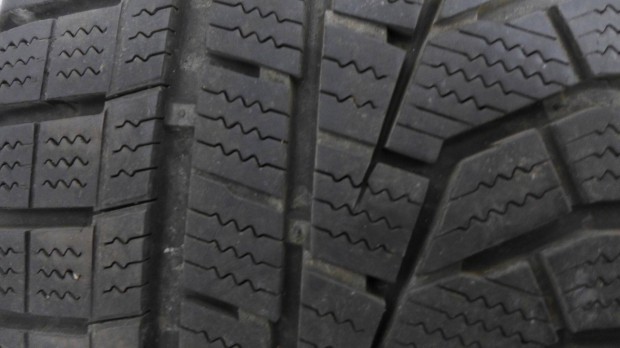 Használt 215/60 R16 99H Hankook winter I*cept evo2 4 db gumi eladó
