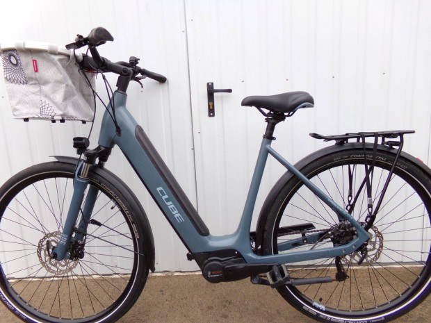 Hasznlt 28" Cube Supreme Sport Hybrid One 400 trcsafkes ni Ebike