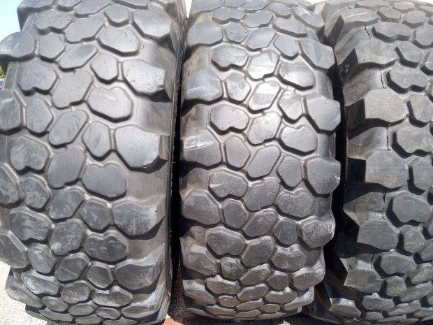 Használt 365/80 R20 pótkocsi gumik 365 80R20 365 80 20 365/80r20 14.5