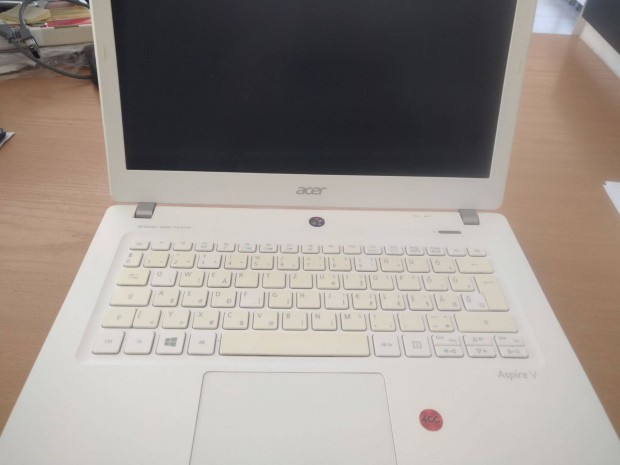 Hasznlt Acer aspire v3-371-519p laptop