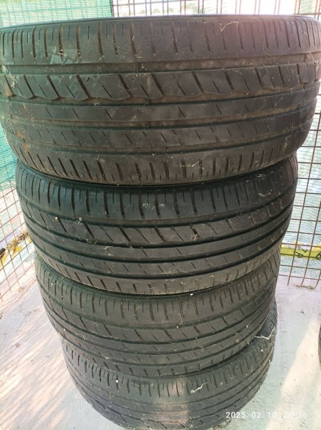 Haszn�lt Aut� gumi