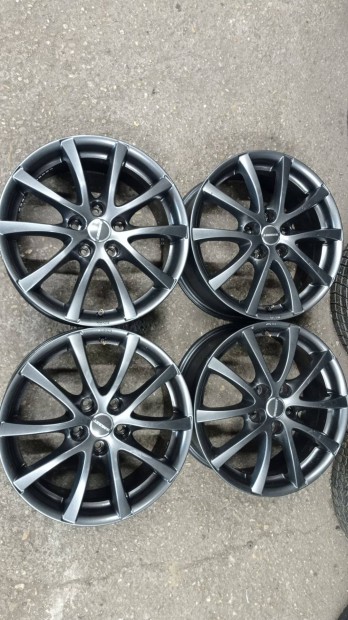 Haszn�lt Borbet 5x114,3 lyukoszt�s� 17 colos alu felni garnit�ra olcs
