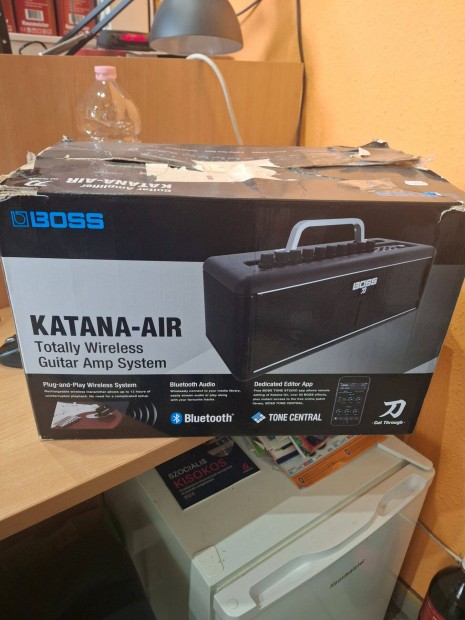 Használt Boss gitárerősítő
