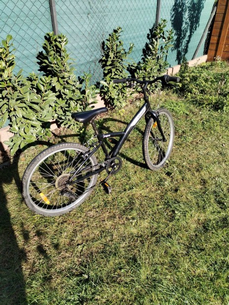 Hasznlt Btwin (24 col, 6 seb.) mountain bike fekete