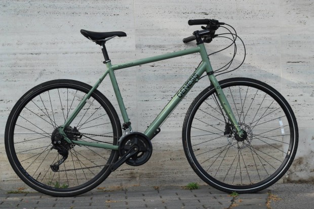 Használt Genesis Broadway Hybrid Kerékpár (55cm Alu)