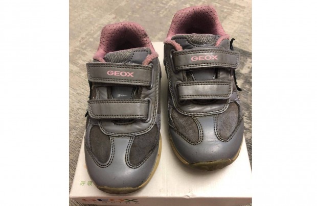 Használt Geox cipő 28-as méretben