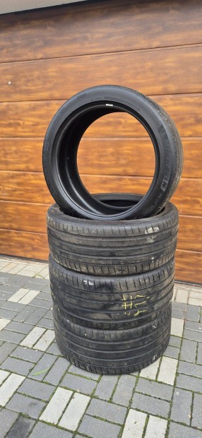 Haszn�lt Gumiabroncs