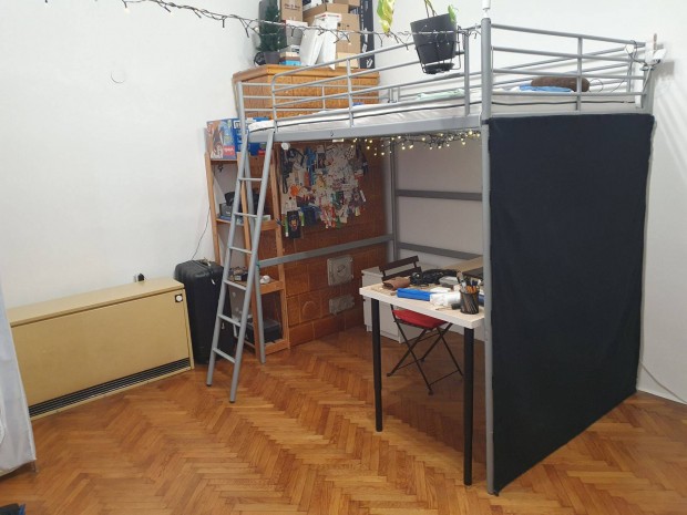 Használt IKEA Trömsö 140x200cm galériaágy