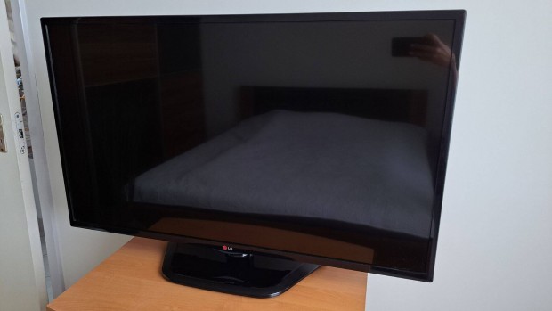Hasznlt LG 42LN5400 LCD TV - led hibs