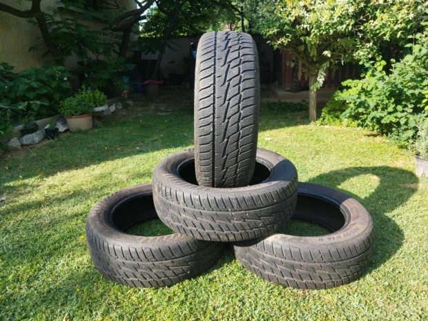Használt Matador Sibir Snow téli gumi jó állapotban 205/55 R16 H