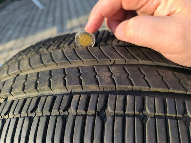 Haszn�lt Michelin ny�rigumi